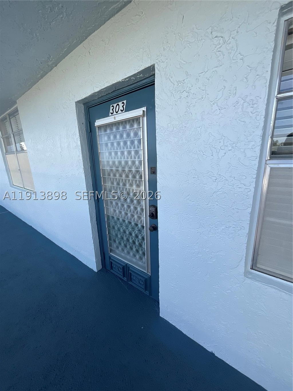 Real estate property located at 7690 18th St #303, Broward, 8 Of Palm Springs 2 Condo, Margate, FL