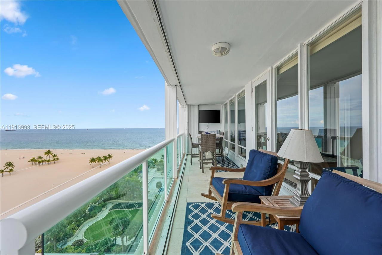Real estate property located at 2100 Ocean Ln #1009, Broward, Point Of Americas Condo, Fort Lauderdale, FL