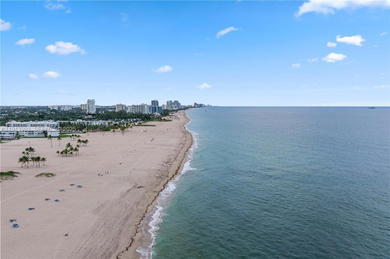 Real estate property located at 2100 Ocean Ln #1009, Broward, Point Of Americas Condo, Fort Lauderdale, FL
