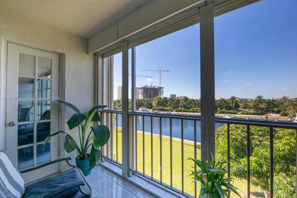 Real estate property located at 601 Three Islands Blvd #404, Broward, Desoto Park Condo, Hallandale Beach, FL