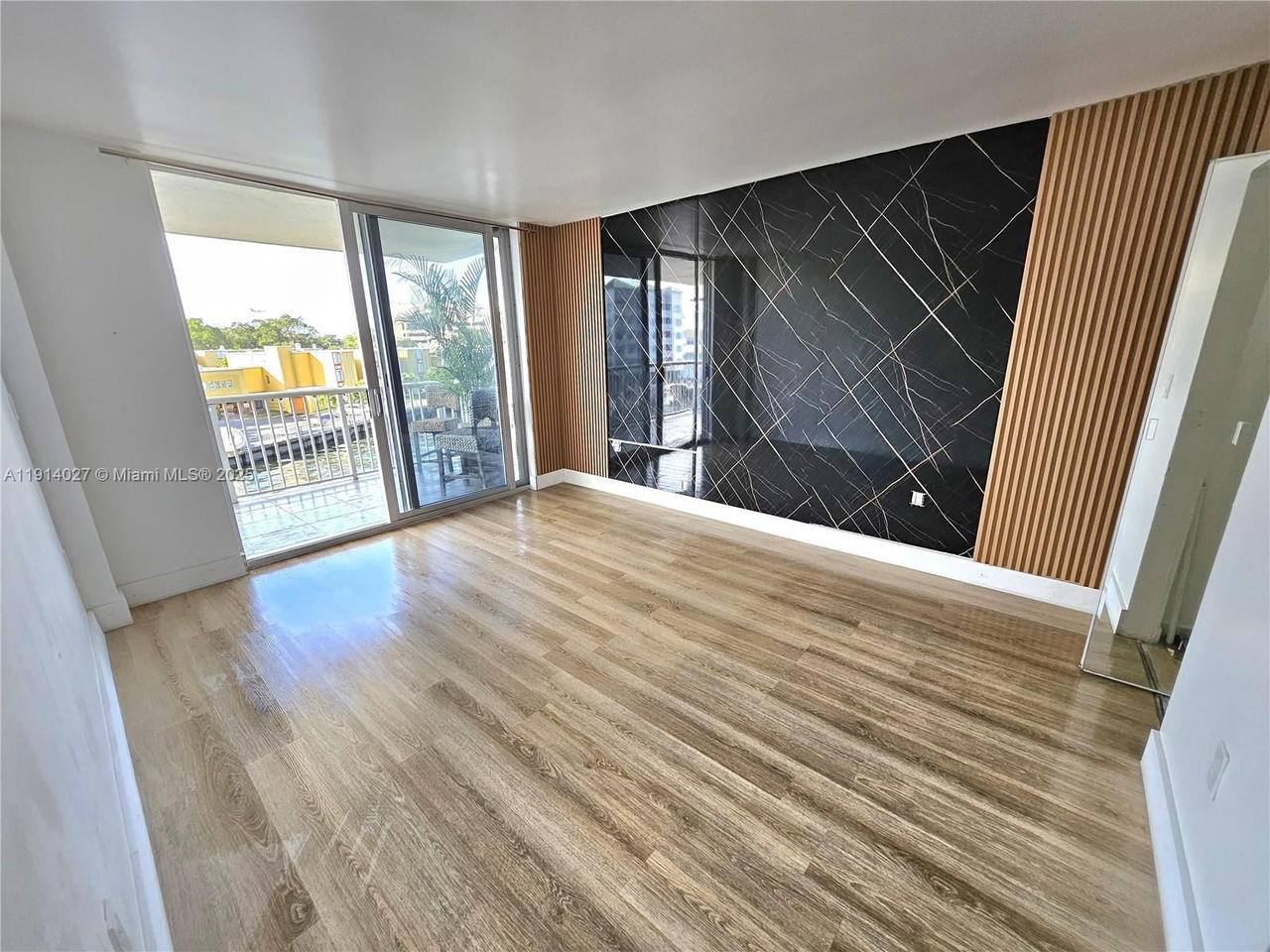 Real estate property located at 1800 24th Ave #408, Miami-dade, Isla Del Mar Condo, Miami, FL