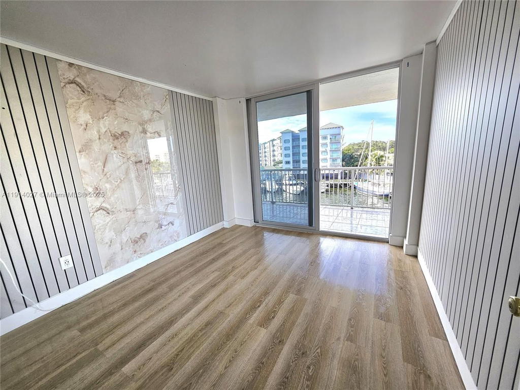 Real estate property located at 1800 24th Ave #408, Miami-dade, Isla Del Mar Condo, Miami, FL