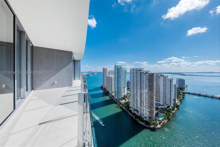 Real estate property located at 300 Biscayne Boulevard Way #3506W, Miami-dade, Aston Martin, Miami, FL