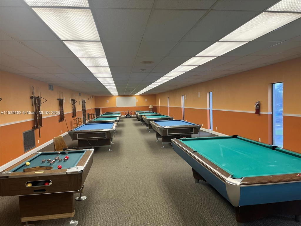 Real estate property located at 4751 21st St #515, Broward, Castle Apartments 12 Cond, Lauderhill, FL