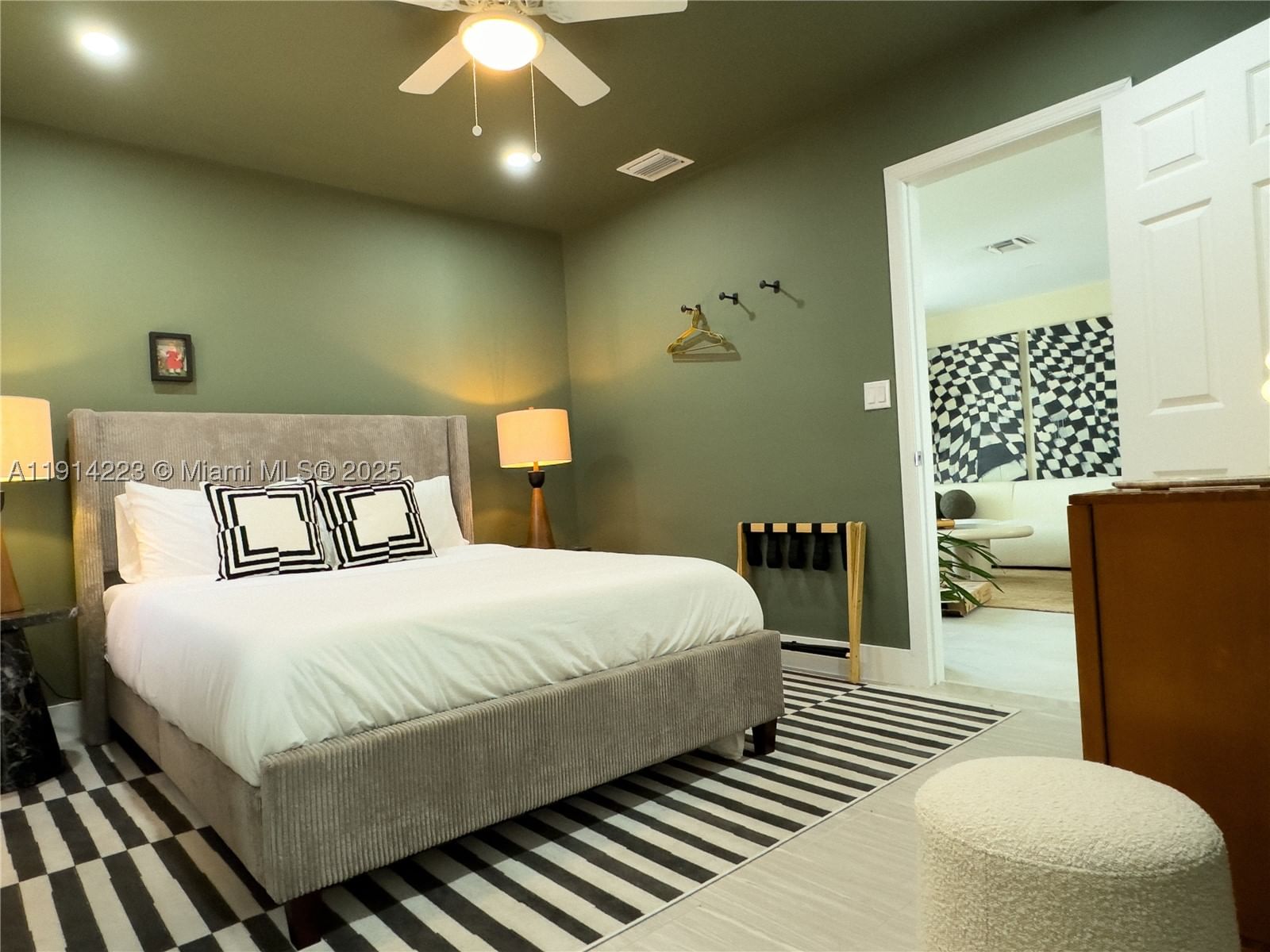 Real estate property located at 191 13th Ave, Broward, Snug Harbor Sec Two, Pompano Beach, FL