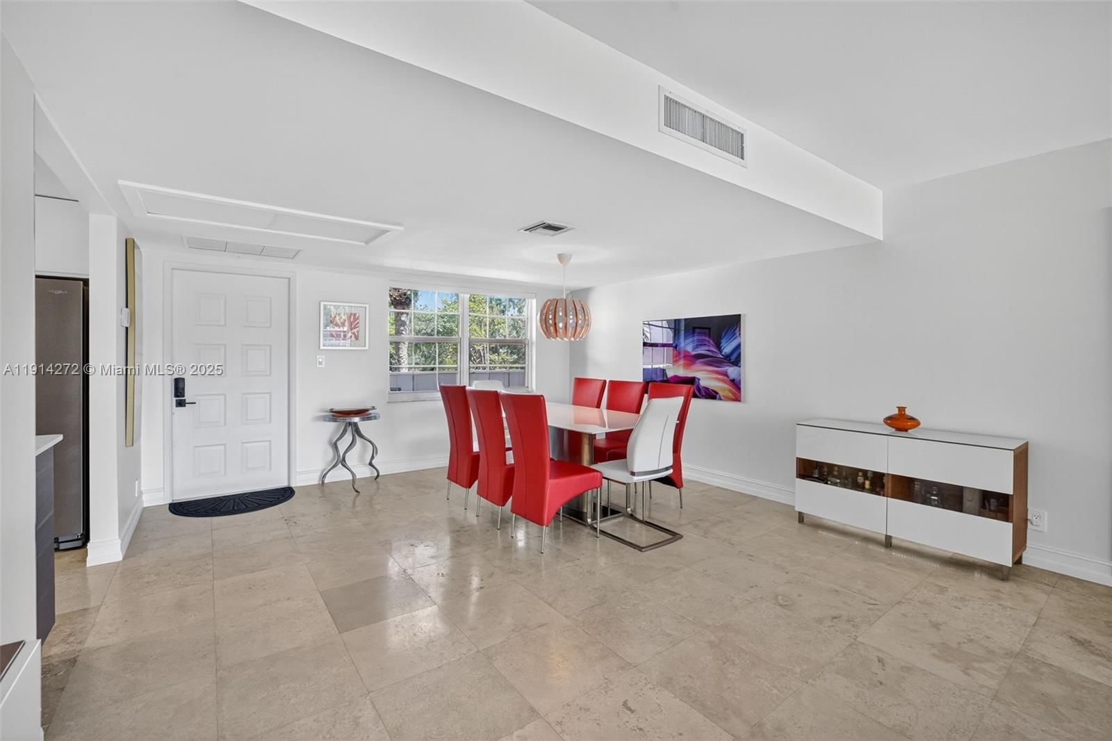 Real estate property located at 3611 Oaks Clubhouse Dr #202, Broward, No 74 Palm-aire Country C, Pompano Beach, FL