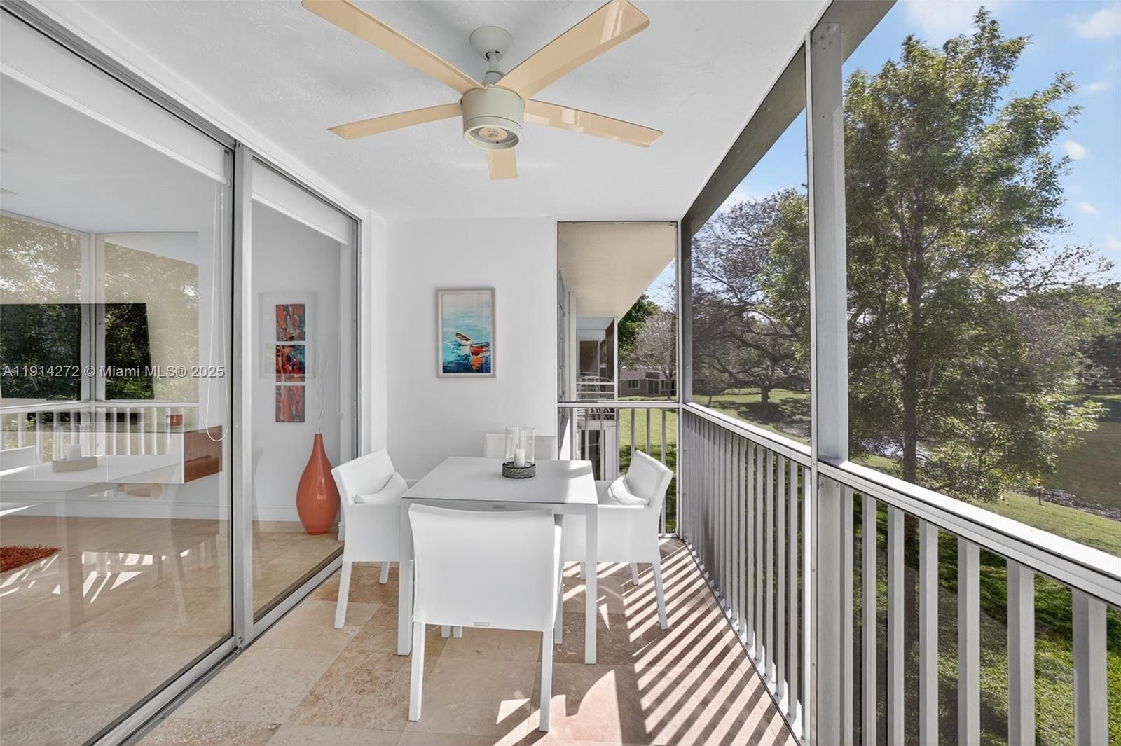 Real estate property located at 3611 Oaks Clubhouse Dr #202, Broward, No 74 Palm-aire Country C, Pompano Beach, FL