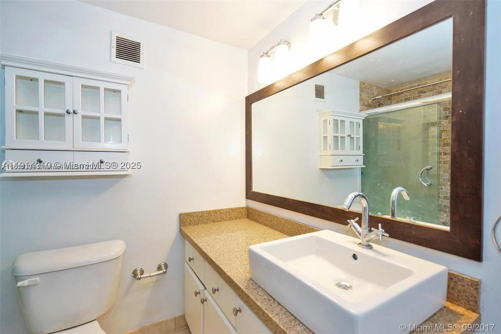 Real estate property located at 1200 West Ave #1503, Miami-dade, Mirador 1200 Condo, Miami Beach, FL