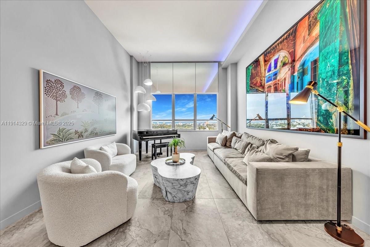 Real estate property located at 1500 Bay Rd PH 1570, Miami-dade, Flamingo South Beach I Co, Miami Beach, FL
