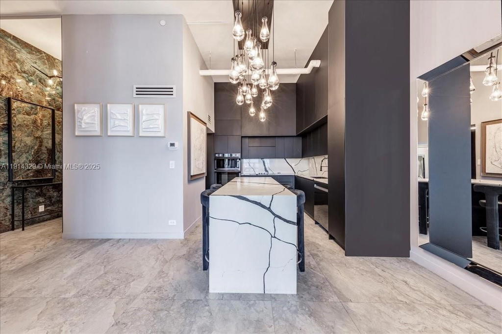 Real estate property located at 1500 Bay Rd PH 1570, Miami-dade, Flamingo South Beach I Co, Miami Beach, FL