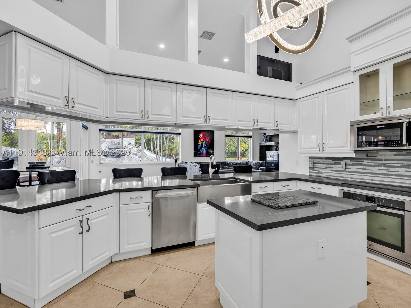Real estate property located at 12995 40th St, Broward, Imagination Farms East, Davie, FL