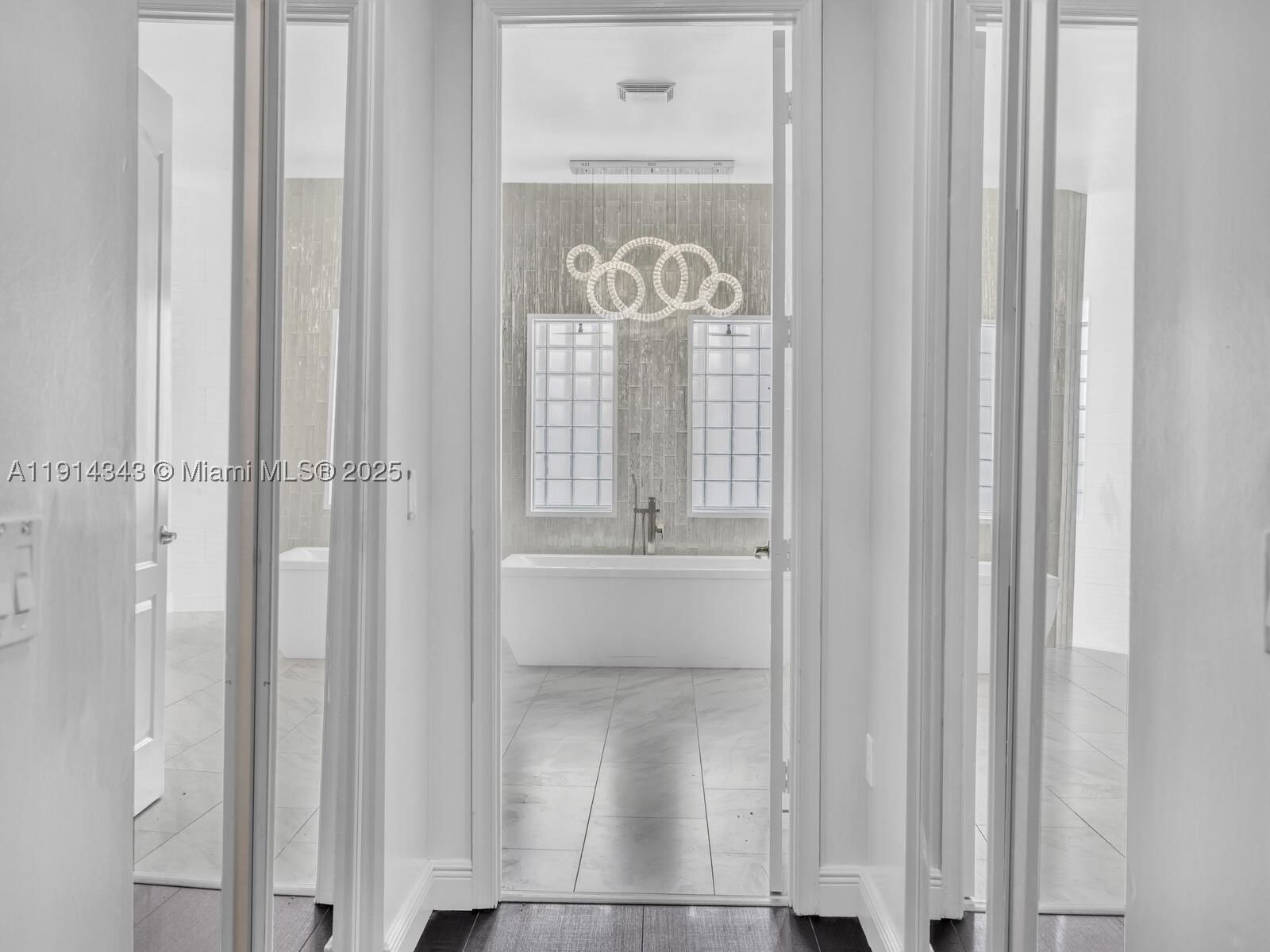 Real estate property located at 12995 40th St, Broward, Imagination Farms East, Davie, FL
