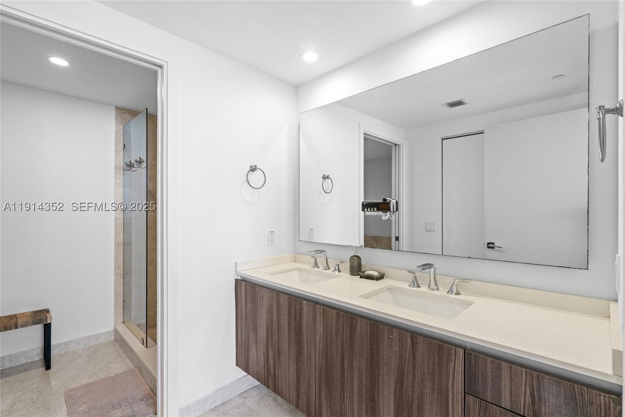 Real estate property located at 488 18th St #4309, Miami-dade, Aria On The Bay Condo, Miami, FL