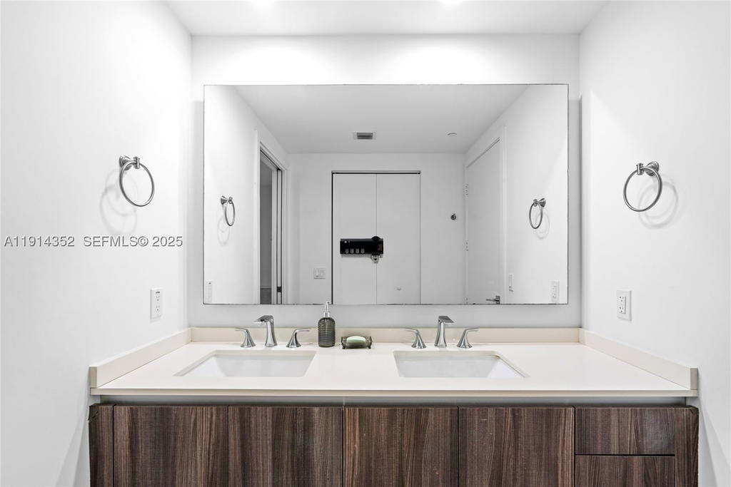 Real estate property located at 488 18th St #4309, Miami-dade, Aria On The Bay Condo, Miami, FL