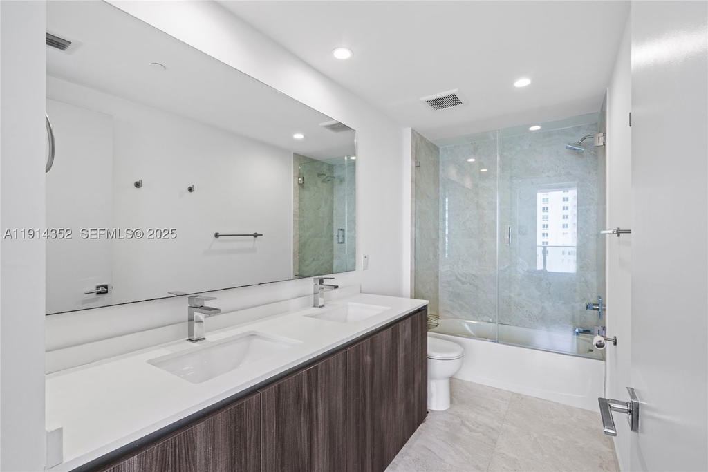 Real estate property located at 488 18th St #4309, Miami-dade, Aria On The Bay Condo, Miami, FL