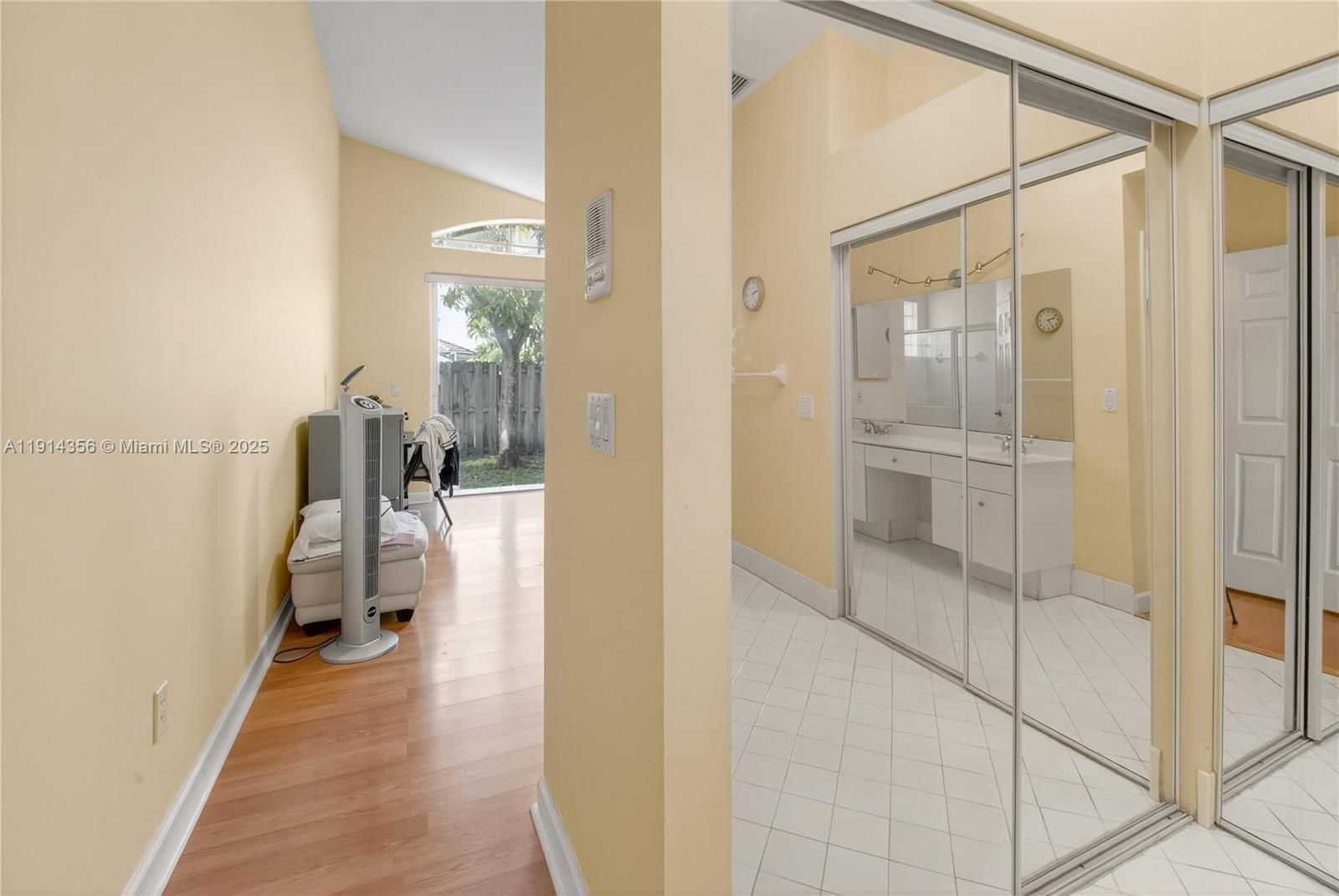 Real estate property located at 9518 47th Ter, Miami-dade, Goldvue Estates, Doral, FL