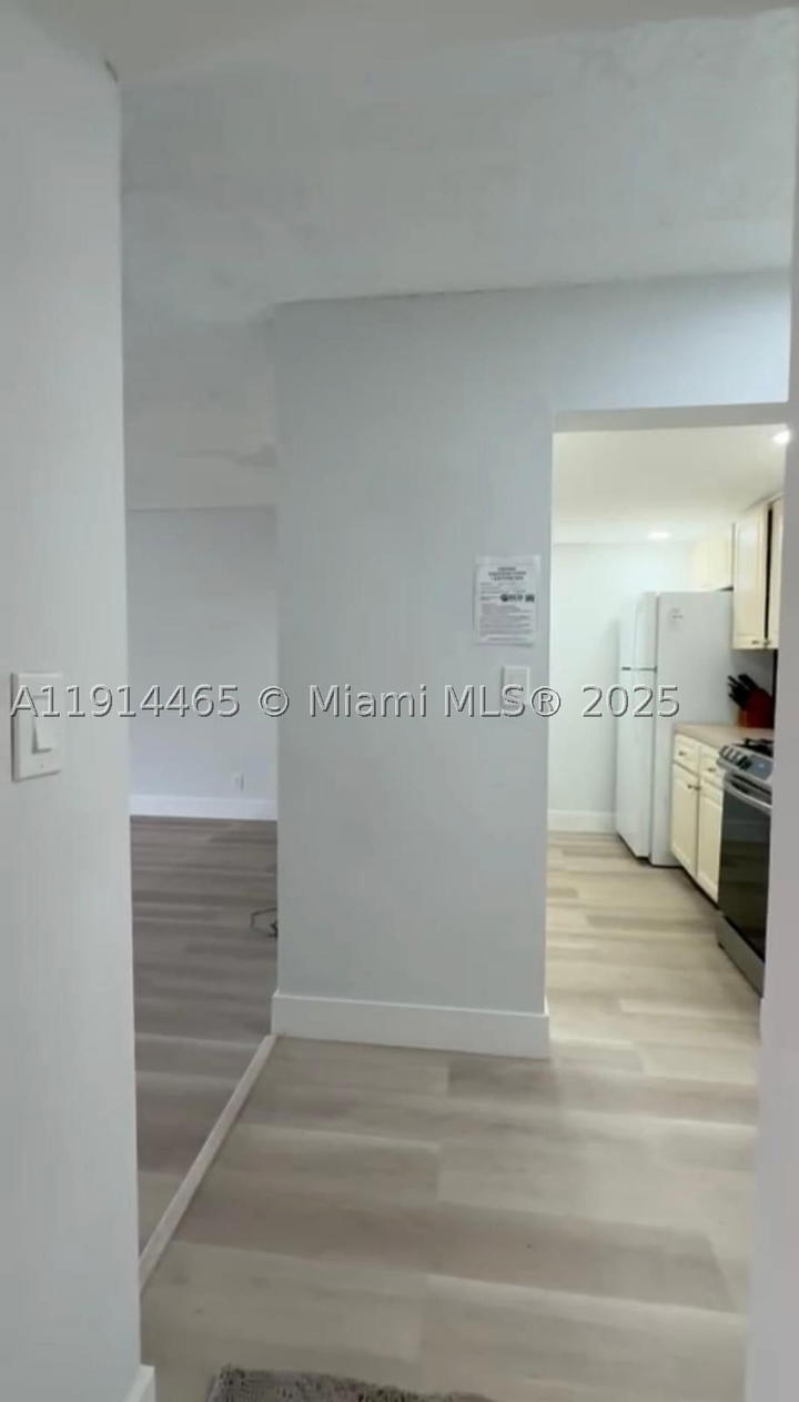 Real estate property located at 17901 68 Ave T-205, Miami-dade, Venetian Gardens At Count, Hialeah, FL