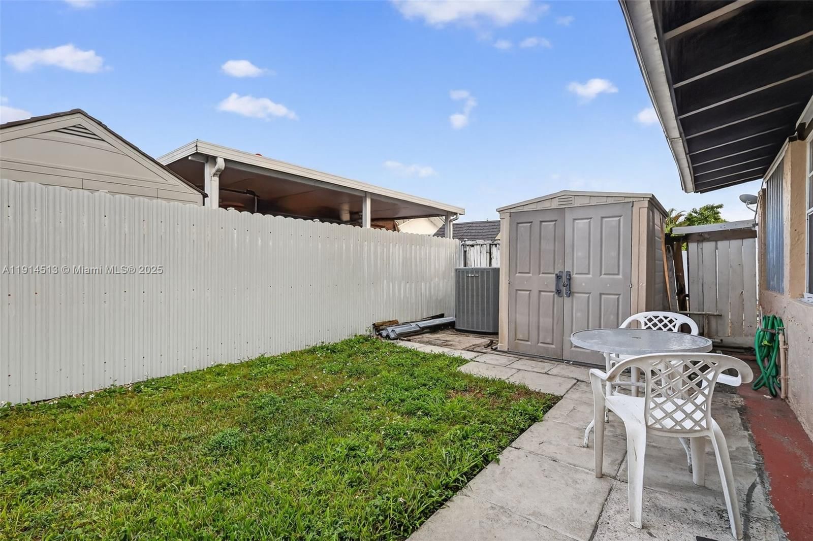 Real estate property located at 4291 10th Ct, Miami-dade, Mango Hill, Hialeah, FL