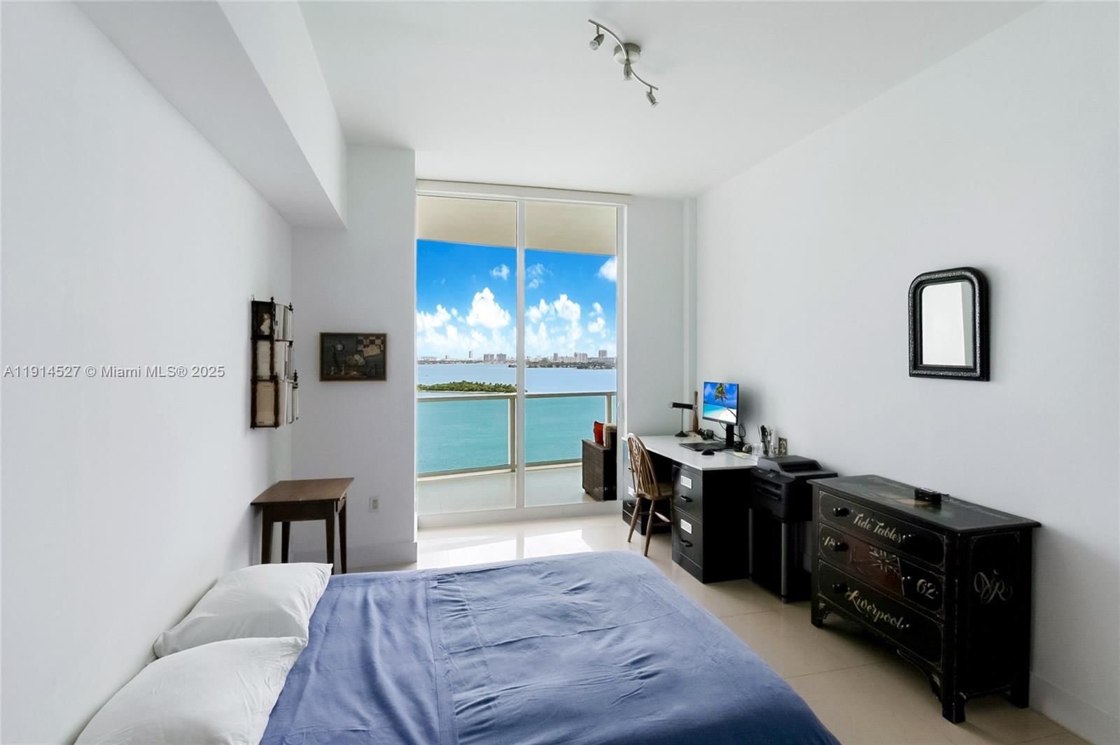 Real estate property located at 725 22nd St #17E, Miami-dade, New Wave Condo, Miami, FL