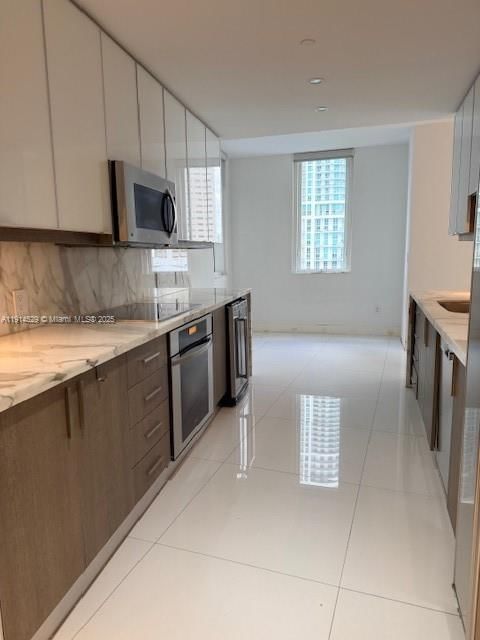 Real estate property located at 901 Brickell Key Blvd #906, Miami-dade, Carbonell Condo, Miami, FL