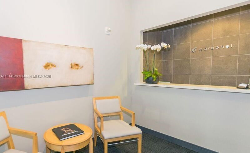 Real estate property located at 901 Brickell Key Blvd #906, Miami-dade, Carbonell Condo, Miami, FL