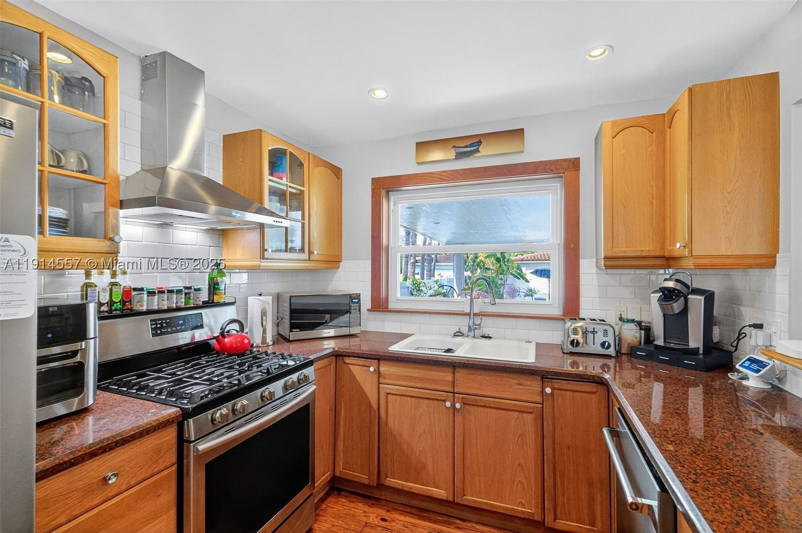 Real estate property located at 1527 Mayo St, Broward, Sunset Trails No 5, Hollywood, FL