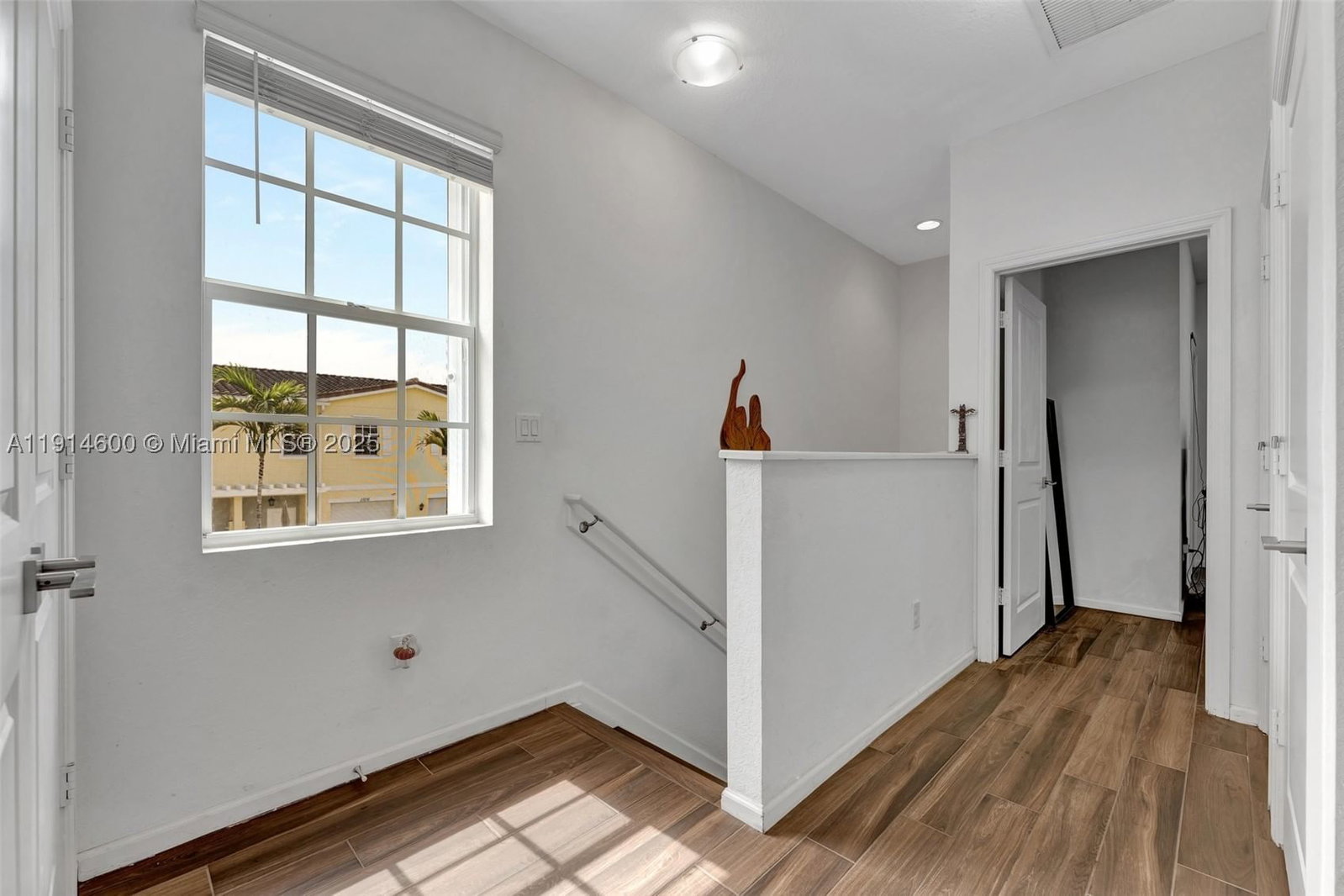 Real estate property located at 4029 11th St, Broward, Cricket Club, Lauderhill, FL