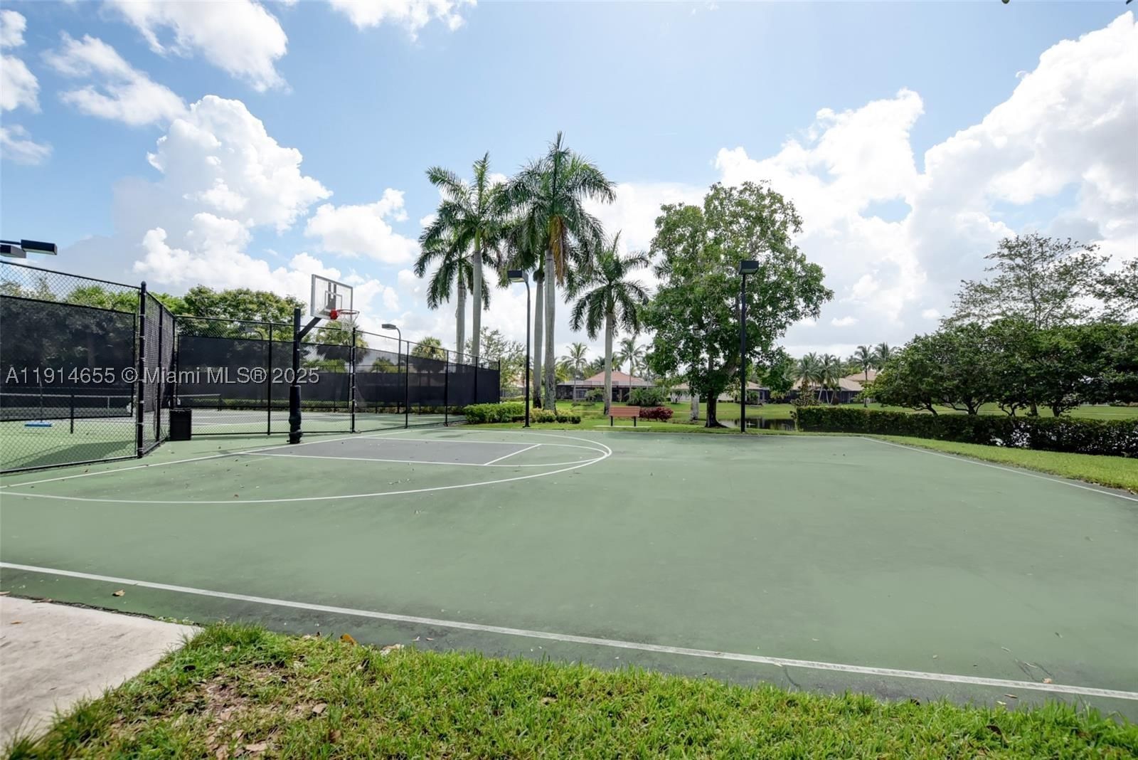 Real estate property located at 7009 113th Ave, Broward, Parkland Isles, Parkland, FL