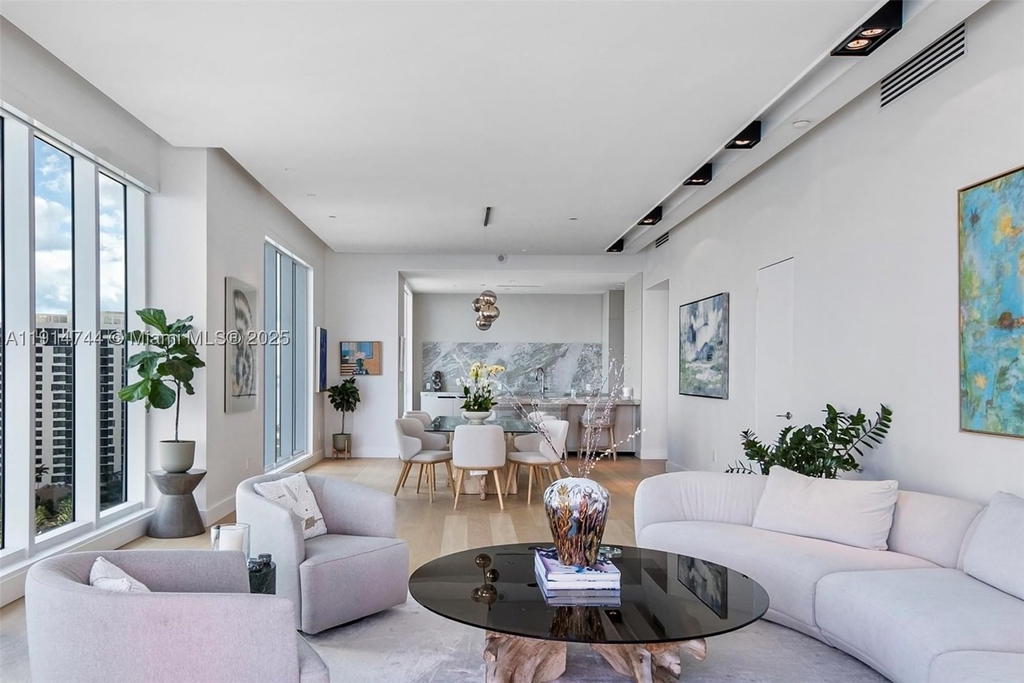 Real estate property located at 900 Brickell Key Blvd #1403, Miami-dade, Asia Condo, Miami, FL