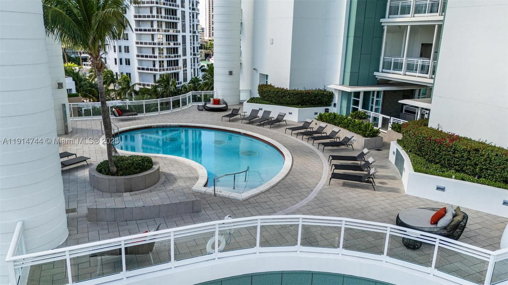 Real estate property located at 900 Brickell Key Blvd #1403, Miami-dade, Asia Condo, Miami, FL