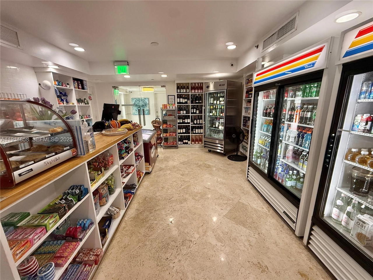 Real estate property located at 4775 Collins Ave #1601, Miami-dade, Green Diamond Condo, Miami Beach, FL