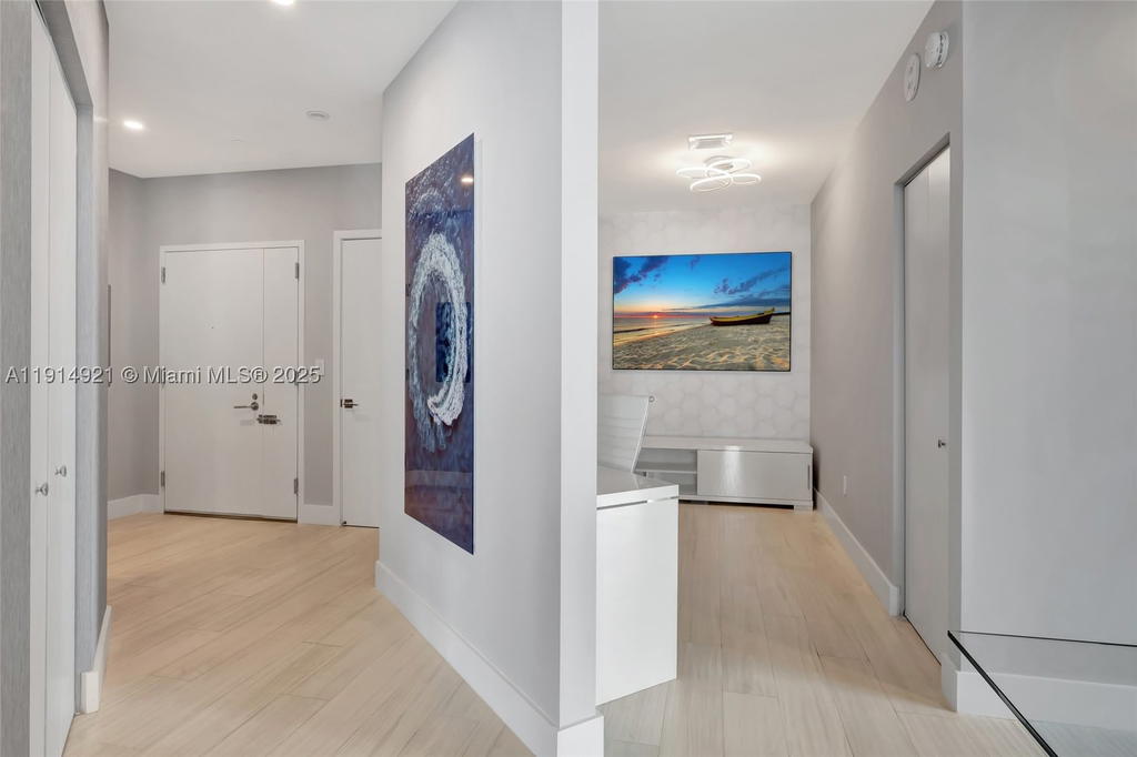 Real estate property located at 1300 Miami Ave PH5001, Miami-dade, 1300 S Miami Avenue Condo, Miami, FL