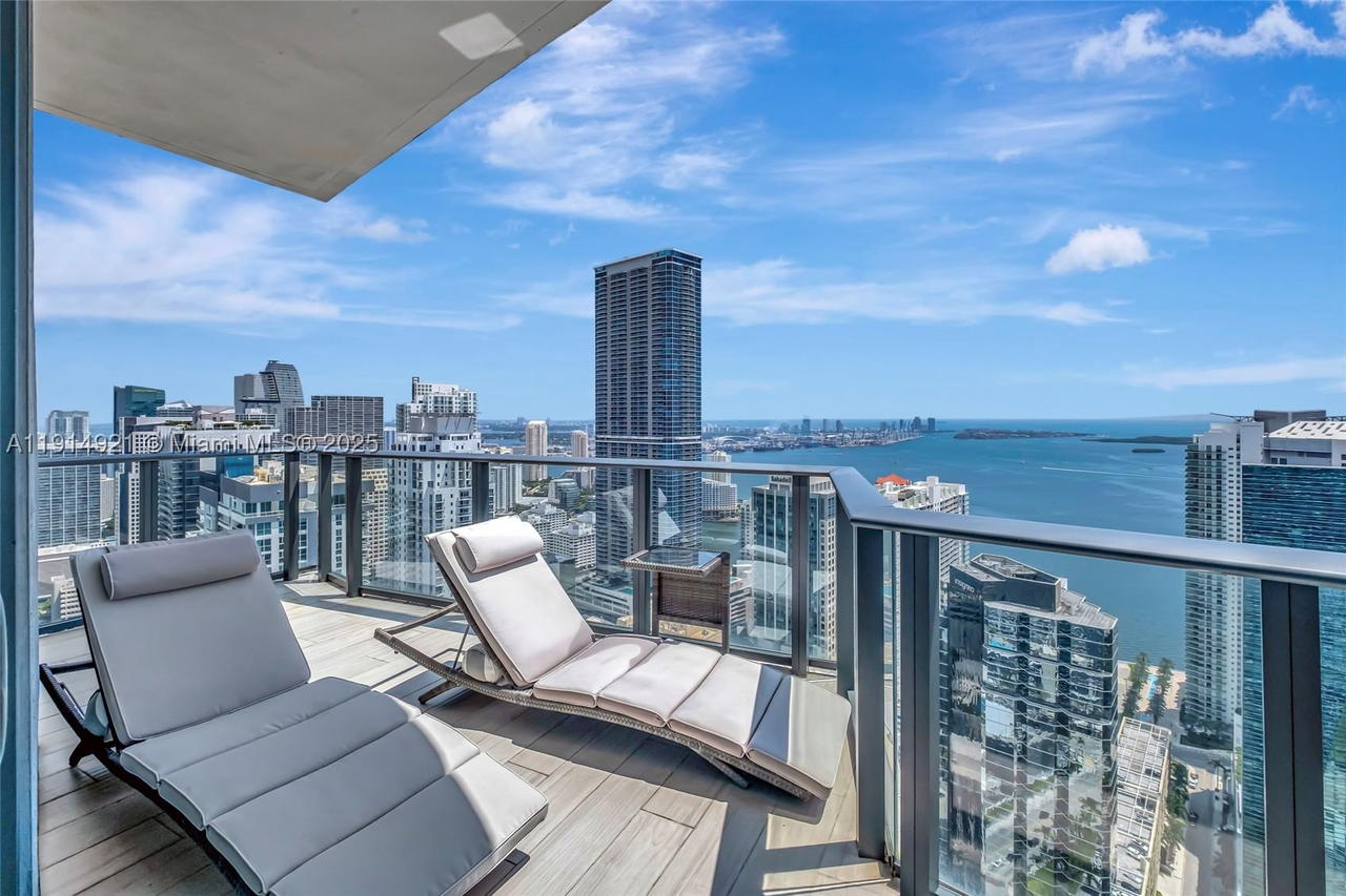 Real estate property located at 1300 Miami Ave PH5001, Miami-dade, 1300 S Miami Avenue Condo, Miami, FL