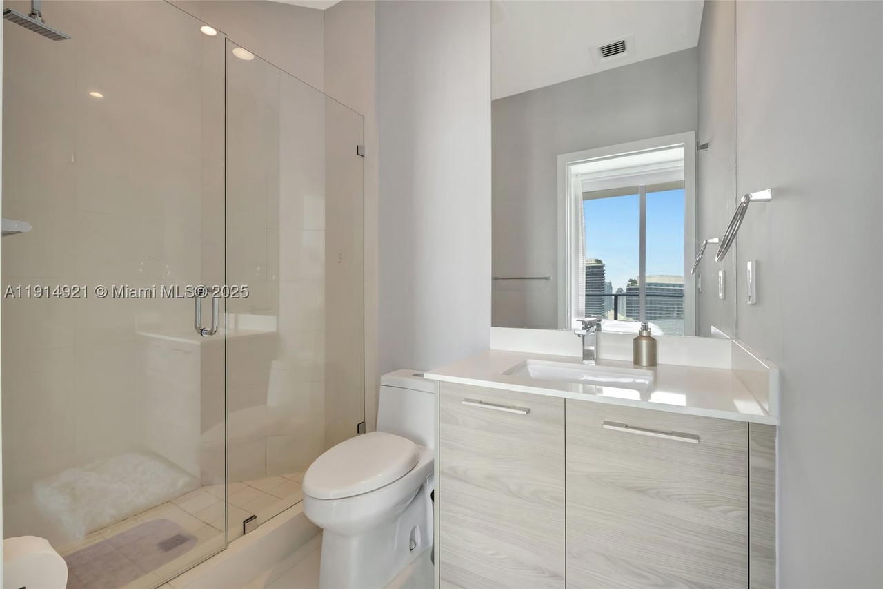 Real estate property located at 1300 Miami Ave PH5001, Miami-dade, 1300 S Miami Avenue Condo, Miami, FL