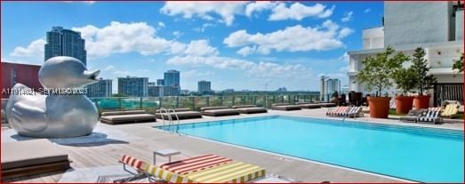Real estate property located at 1300 Miami Ave PH5001, Miami-dade, 1300 S Miami Avenue Condo, Miami, FL