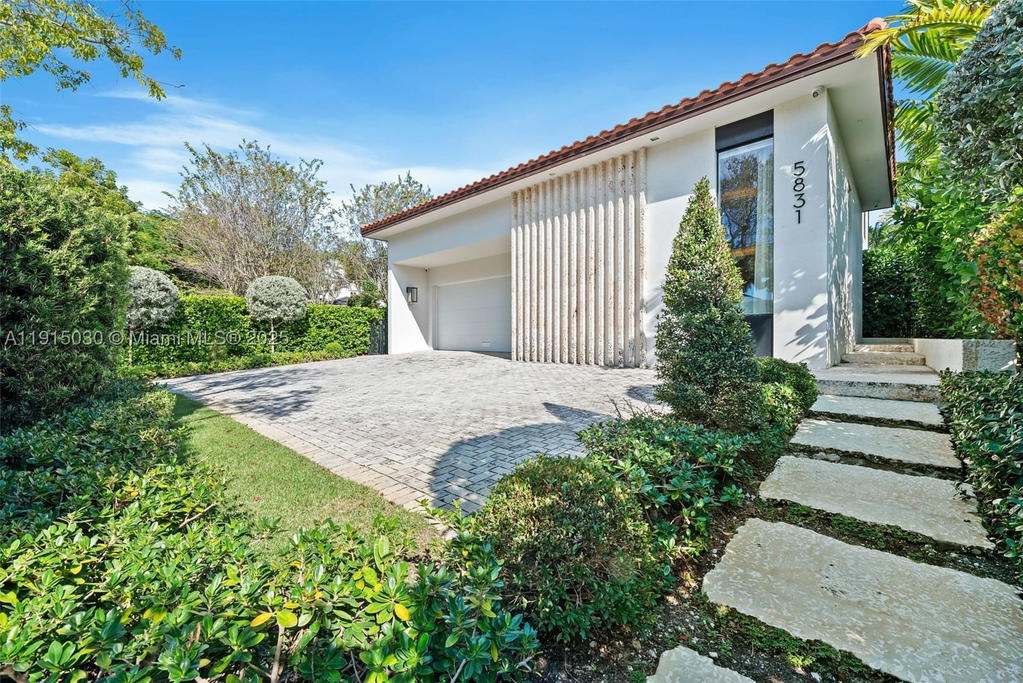 Real estate property located at 5831 Alton Rd, Miami-dade, La Gorce Golf Sub, Miami Beach, FL