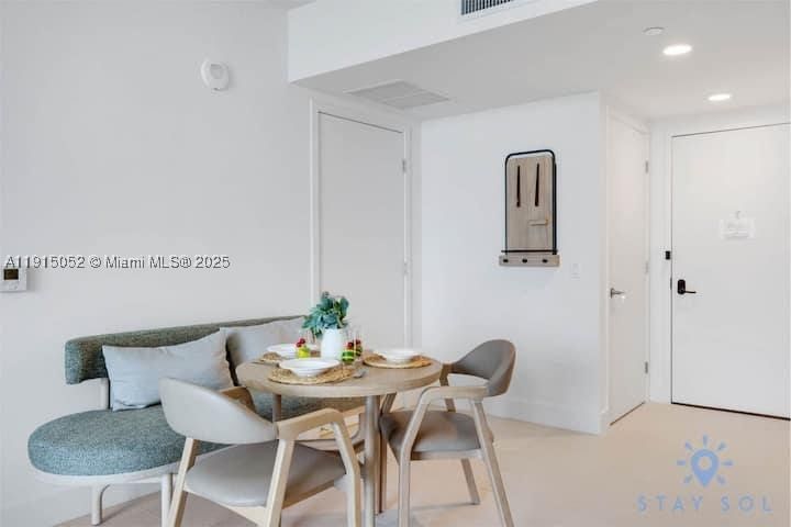 Real estate property located at 159 6th St #3004, Miami-dade, Natiivo / Gale Residences, Miami, FL