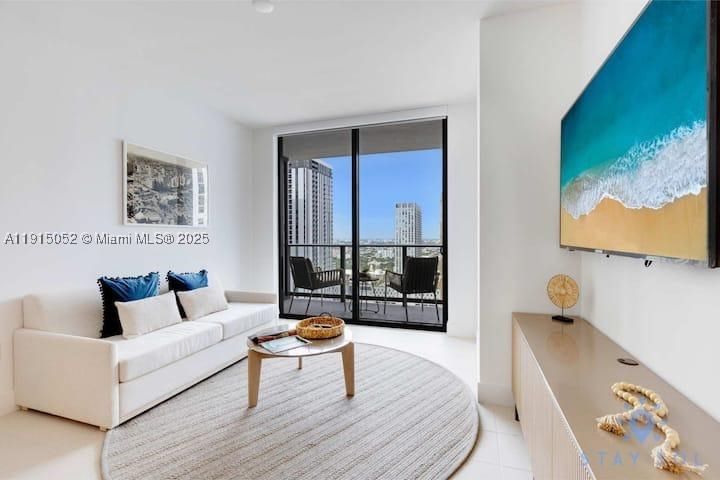 Real estate property located at 159 6th St #3004, Miami-dade, Natiivo / Gale Residences, Miami, FL
