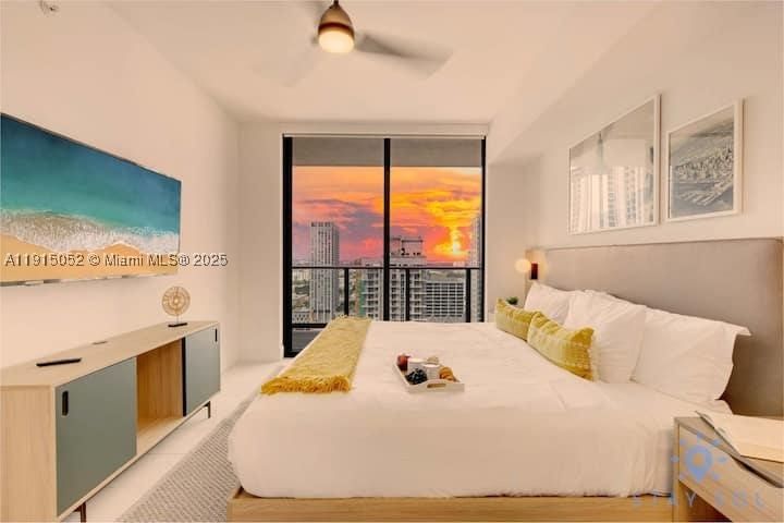 Real estate property located at 159 6th St #3004, Miami-dade, Natiivo / Gale Residences, Miami, FL