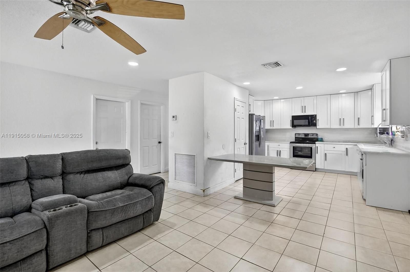 Real estate property located at 2920 9th Pl, Broward, Washington Park Second Ad, Fort Lauderdale, FL