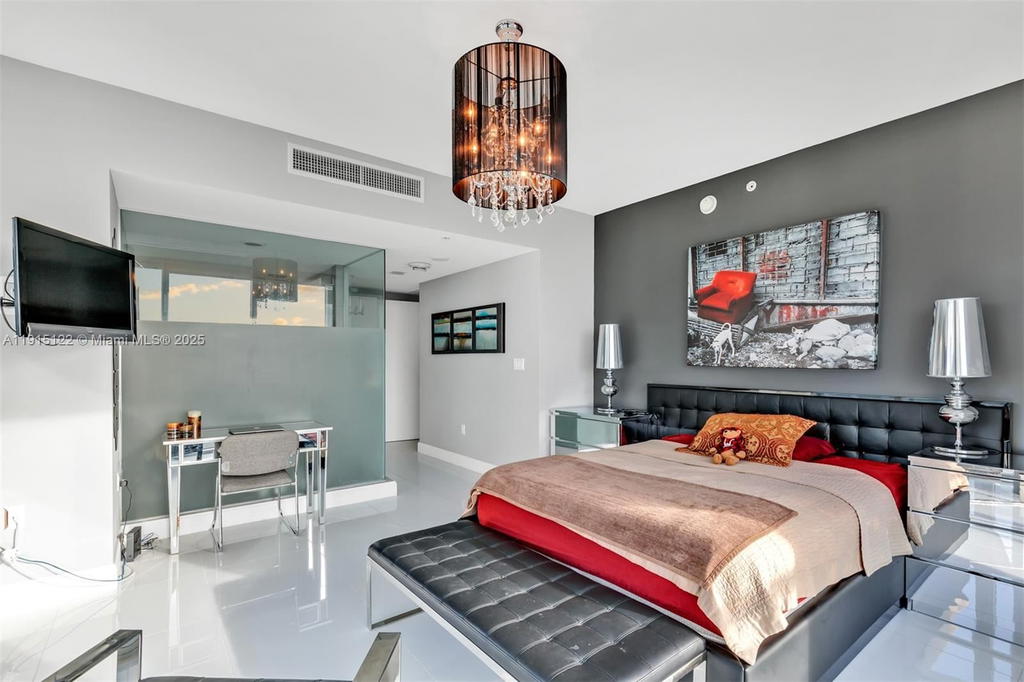 Real estate property located at 92 3rd St #4510, Miami-dade, Mint Condo, Miami, FL