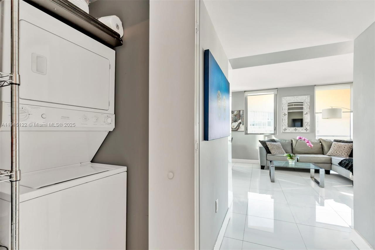 Real estate property located at 92 3rd St #4510, Miami-dade, Mint Condo, Miami, FL