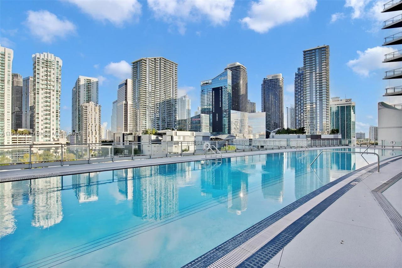 Real estate property located at 92 3rd St #4510, Miami-dade, Mint Condo, Miami, FL