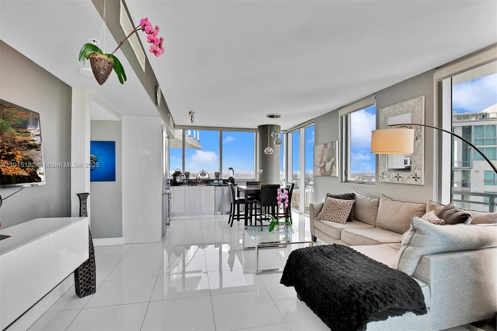 Real estate property located at 92 3rd St #4510, Miami-dade, Mint Condo, Miami, FL