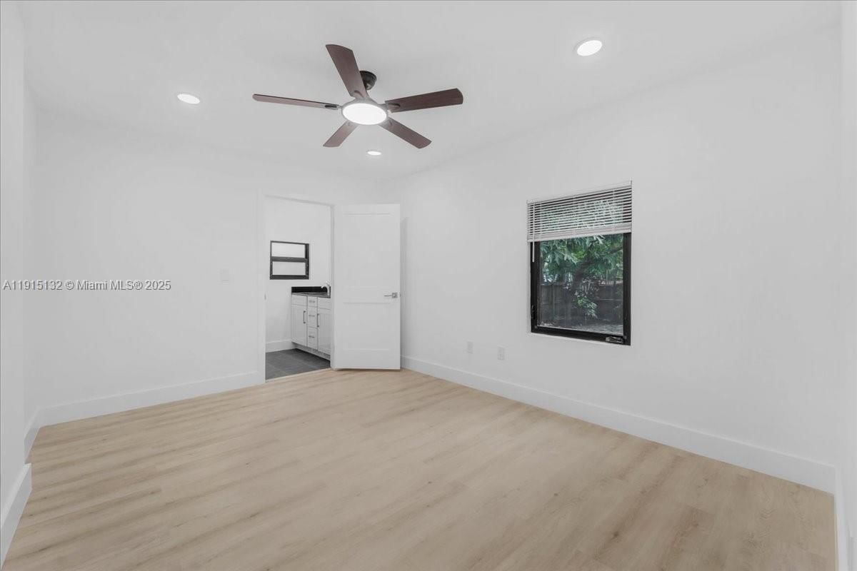 Real estate property located at 5220 6 ST, Miami-dade, Hills Trail Grove, Miami, FL