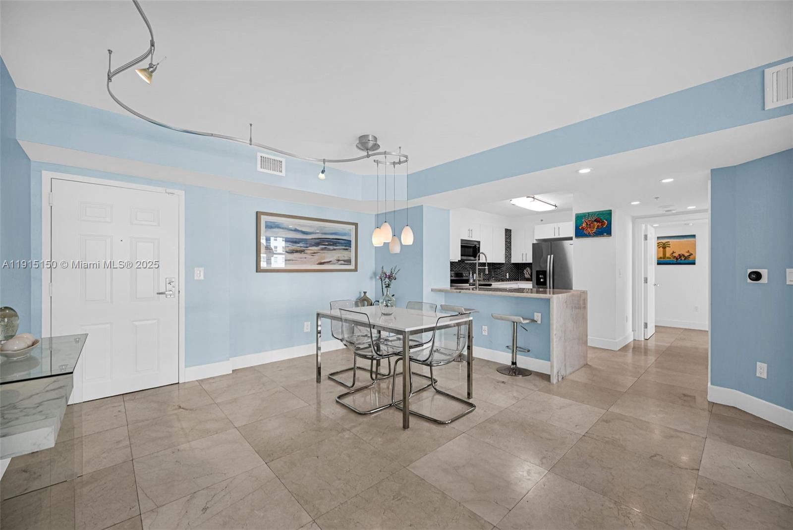 Real estate property located at 1155 Brickell Bay Dr #2004, Miami-dade, The Mark On Brickell Cond, Miami, FL