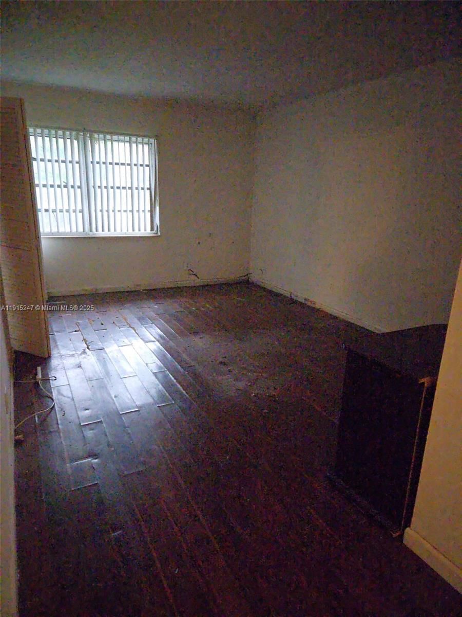 Real estate property located at 1524 56th Ave #7, Broward, Wimbledon Townhouse I-16, Lauderhill, FL