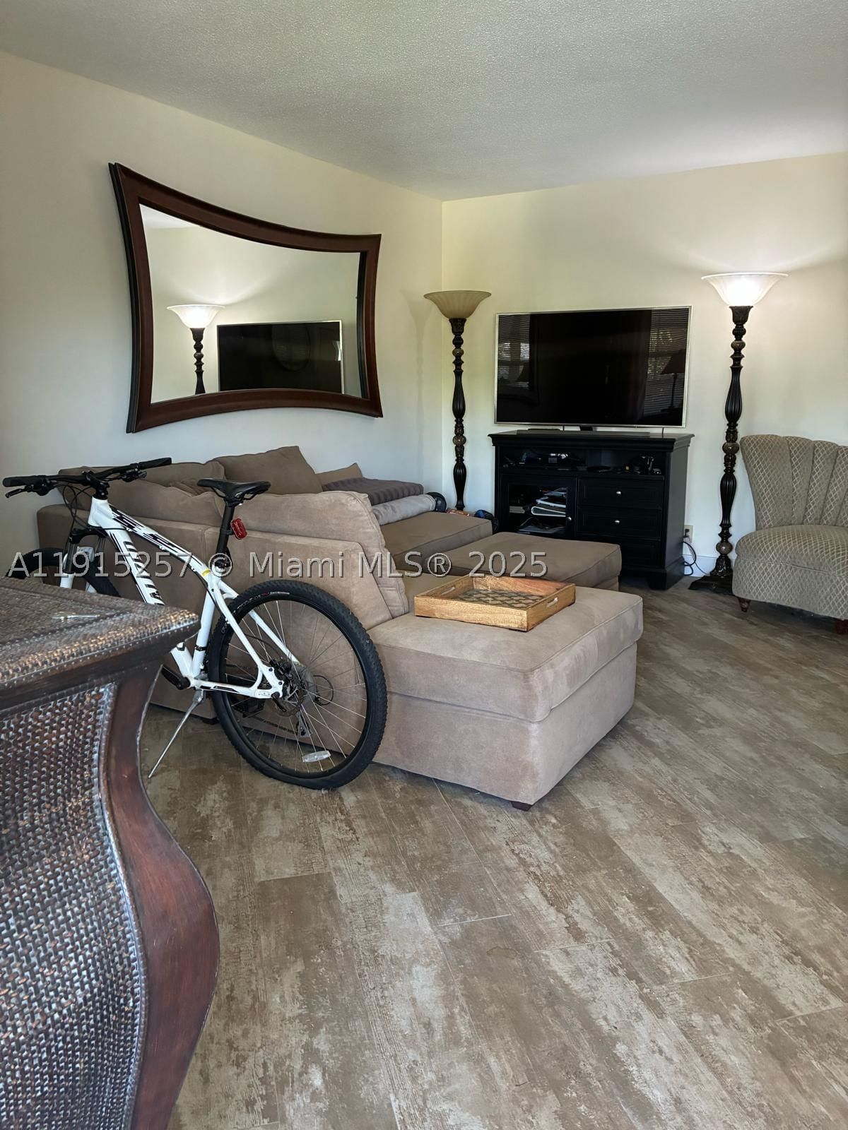 Real estate property located at 2050 39th St #311 NORTH, Broward, Lighthouse Point Gardens, Lighthouse Point, FL