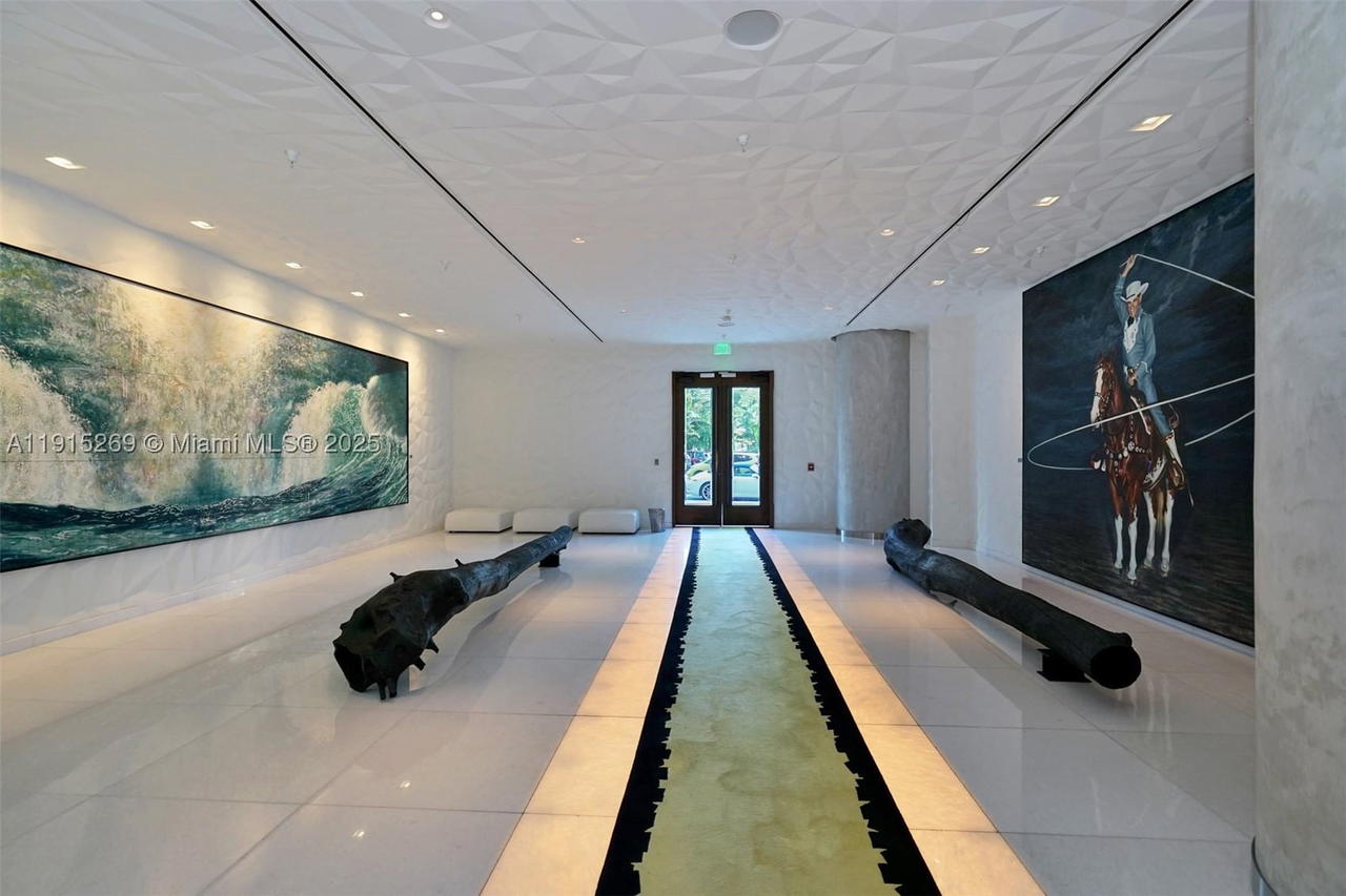 Real estate property located at 1300 Miami Ave #1407, Miami-dade, 1300 S Miami Avenue Condo, Miami, FL