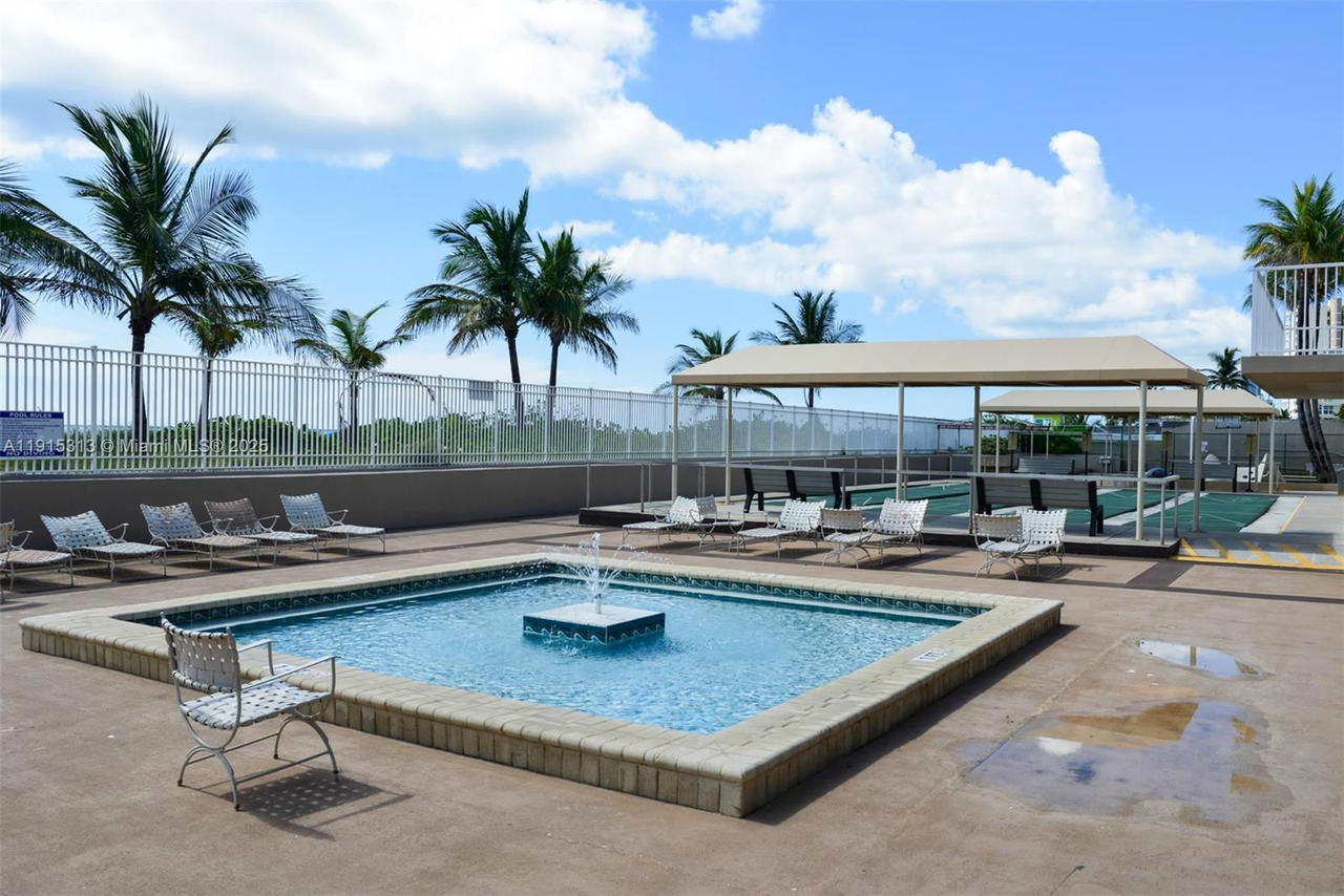 Real estate property located at 1950 Ocean Dr #5G, Broward, Hemispheres Condo, Hallandale Beach, FL